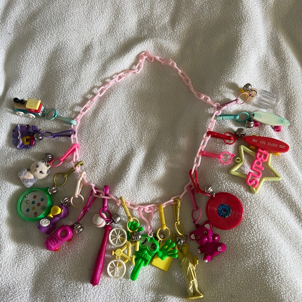 Vintage 80’s Bell Plastic Charm Necklace